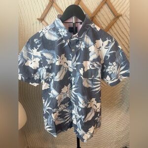 7 Diamonds Blue & White Floral Short-Sleeve Button-Up Shirt